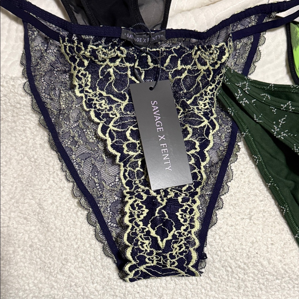 Savage X Fenty Lace Panties